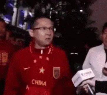 退钱哥大赞国足，心灵之旅中的宁静与平和