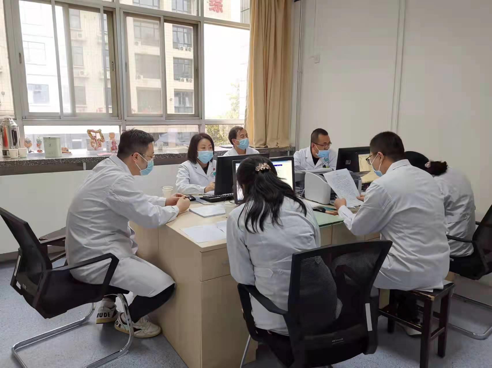 男子乘飞机久坐致肺栓塞身亡，探索旅行背后的风险与宁静之旅