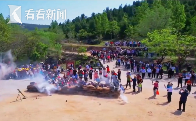 跟着团长打县城爆火揭秘，神秘小店与景区回应！