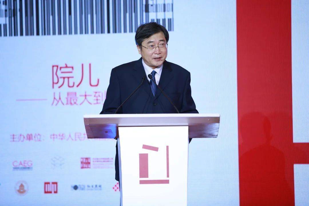 文旅局干部大闹酒店背后的权力误用与公众审视风波