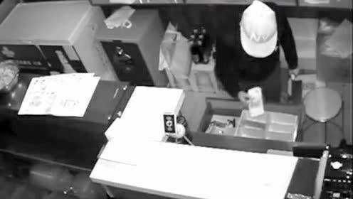 男子商场盗窃凑宴钱，磕头告别前的犯罪行为详解与步骤指南（初/进阶用户适用）