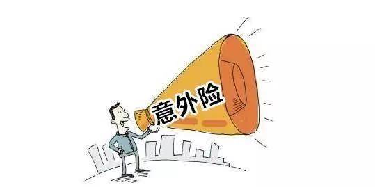 老头乐上高速揭示执法管理软肋，一次旅程的意外启示