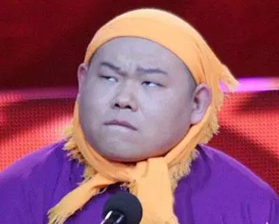 岳云鹏国外演出提词器故障引发意外惊喜之旅