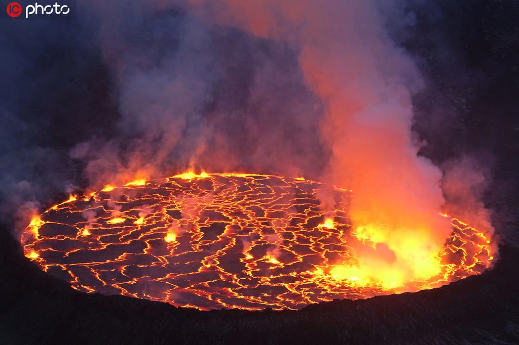 刚果（金）东部火山喷发，自然力量引发关注