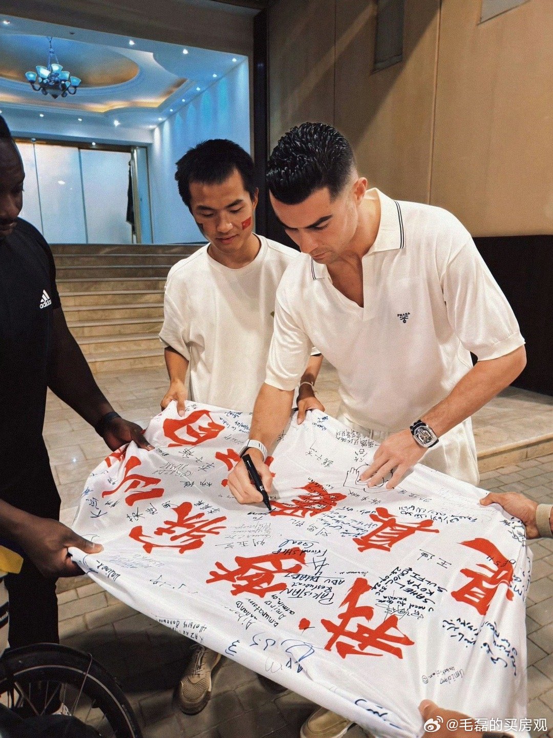 中国球迷骑行半年见C罗，详细步骤指南与经验分享