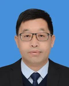县长拟任新职