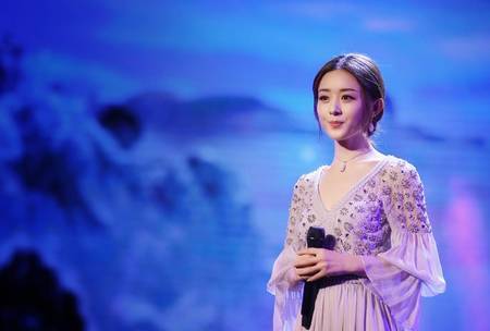 赵丽颖荣获金鹰奖最佳女主角，荣耀时刻实至名归