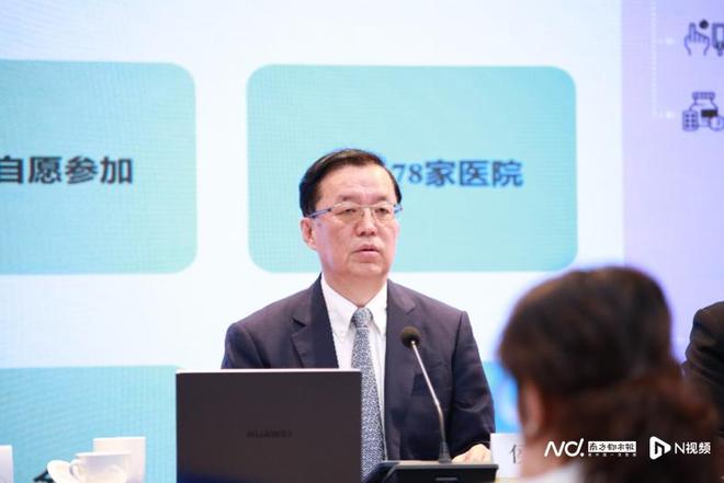 许昕周恺强势夺冠，3:0战胜曾蓓勋陈俊菘的辉煌篇章
