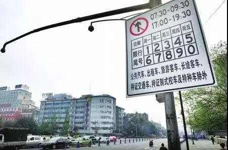 科技守护真相，智能引领未来生活——揭秘成都大规模拆迁谣言背后的真相，公安网安行动启动！