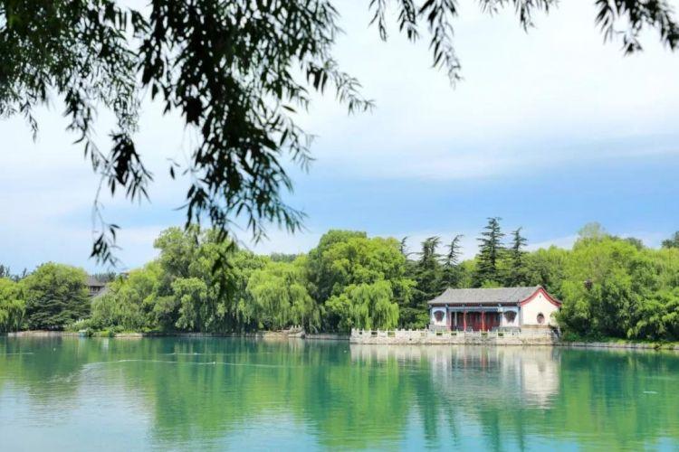 最新工资个人所得税，自然美景中的探索之旅