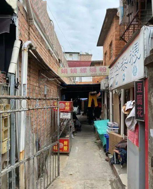 燕湖新城探秘，小巷里的特色小店最新消息