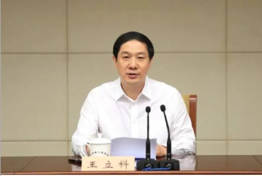69岁杜梓被逮捕,关于杜梓被逮捕事件，如何完成逮捕任务或学习相关技能的详细步骤指南（适用于初学者及进阶用户）
