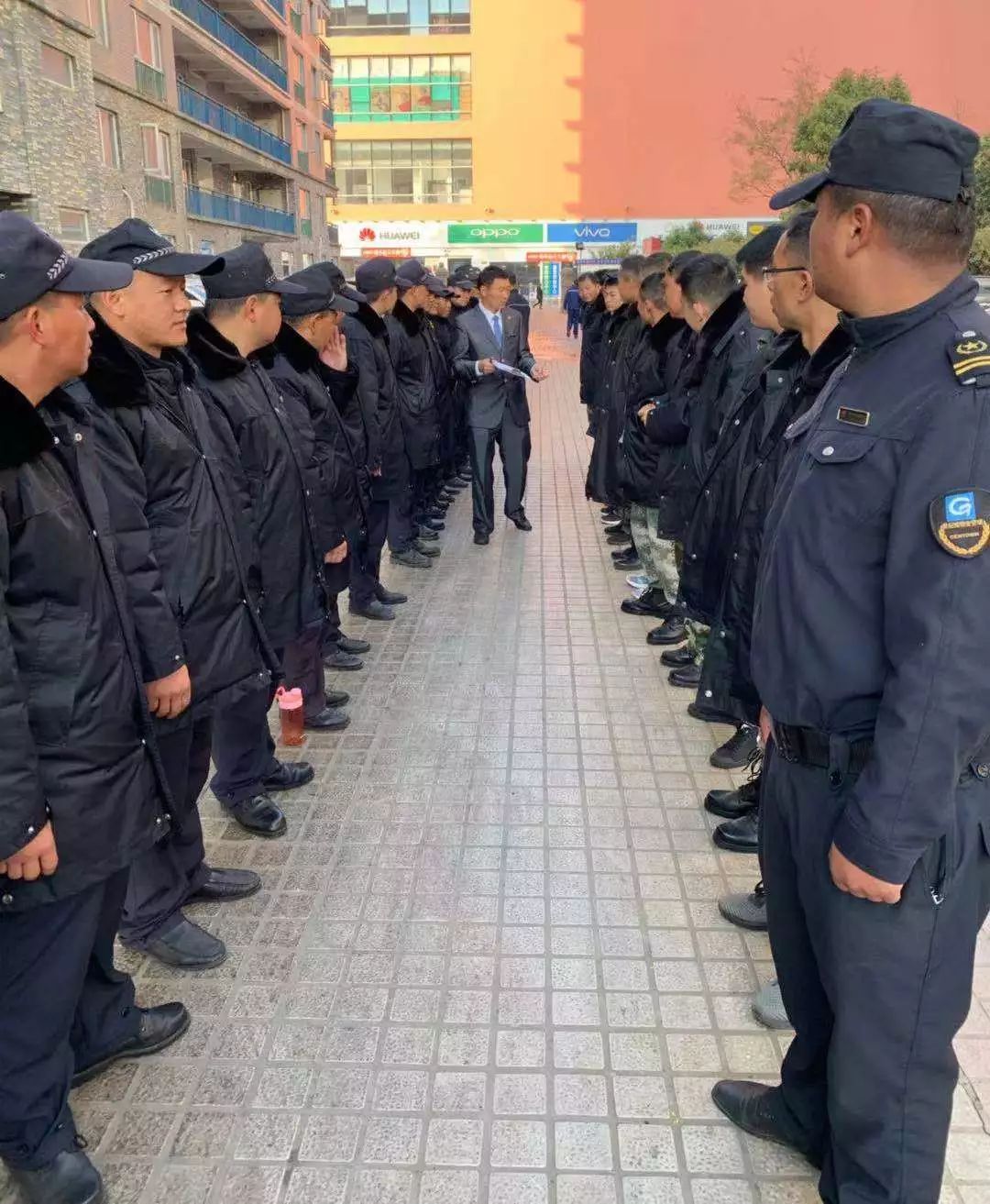 成都警方智擒内衣大盗，守护市民安宁行动显英勇篇章