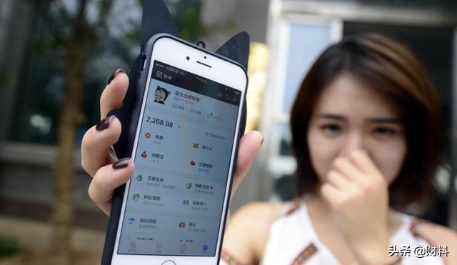 存款利率即将下调？本月有望实施，全面解析应对策略