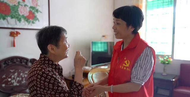 新余火灾重大事故引发问责，市委书记等55人被追责，事故背后揭示力量与变化反思