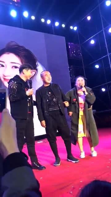 小黄飞2015最新演出高清——观看指南与体验分享