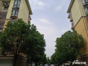 靖江城南大院最新房价与家的温馨故事揭秘