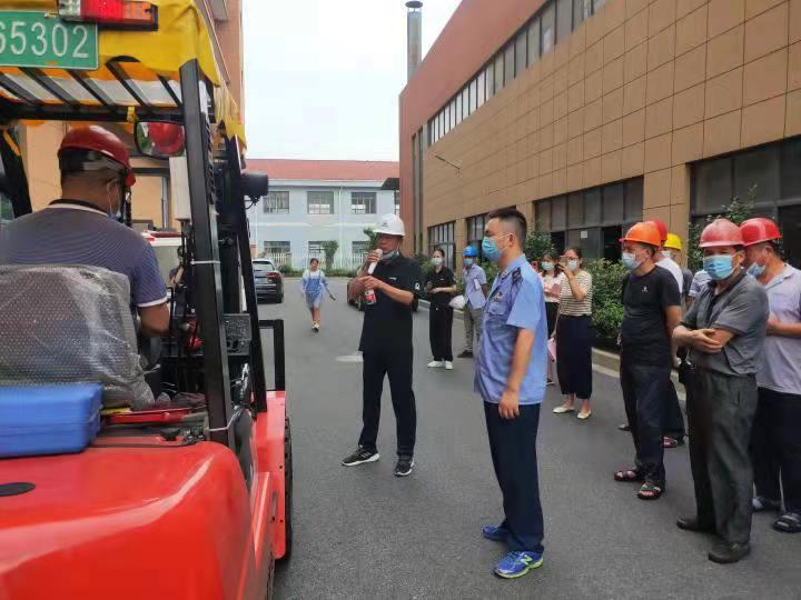 海盐最新交通事故及其探讨与观点分析