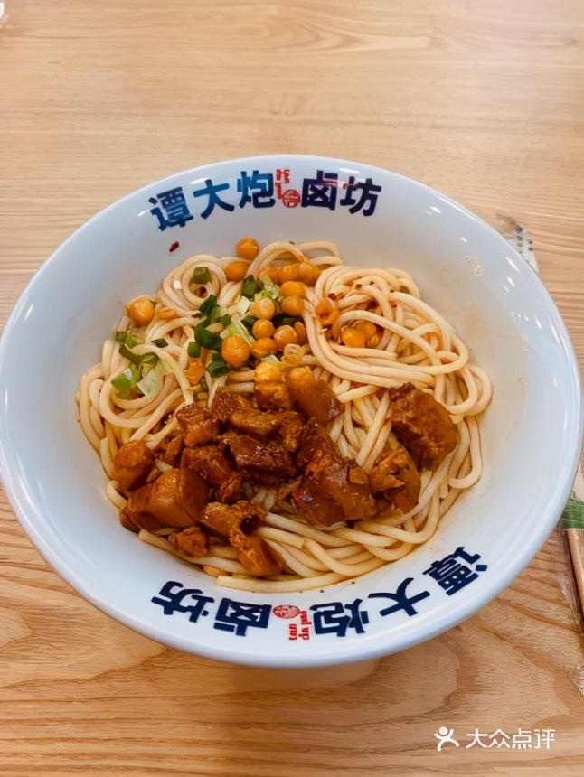 🌟最新快餐加盟趋势，开启创业之路的大门🌟