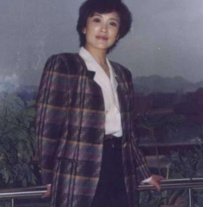 时尚变迁中的自我挑战与成长，2017秋季女装新潮流