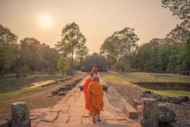 最新柬埔寨事件，自然美景探索之旅，寻找内心平和的旅程