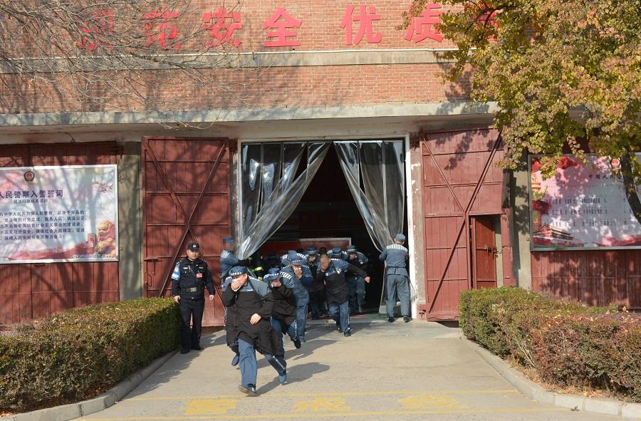 最新地址24小时，精彩瞬间不容错过！
