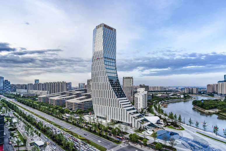 成都楼市最新动态，科技重塑居住未来，智能生活体验引领潮流