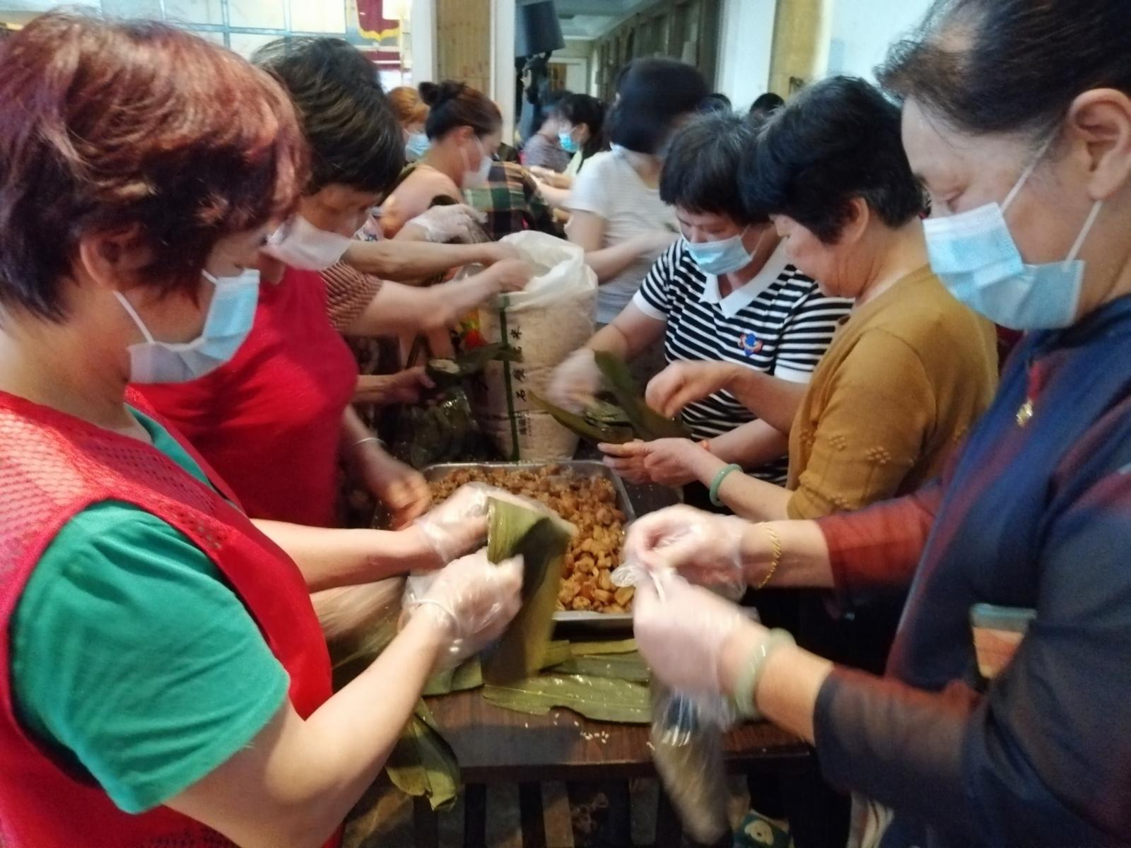 中骏世界城最新动态，邻里欢乐的聚会胜地