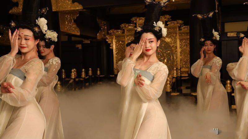 金满堂最新图片，展现学习变化之魅力，自信与成就感的源泉
