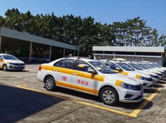 夏门最新驾考，小明的学车之旅与友情的见证