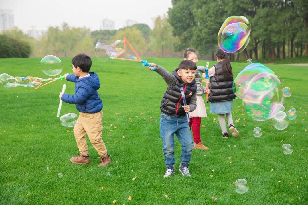 幼儿亲子舞蹈视频最新，与孩子共舞的步骤教程