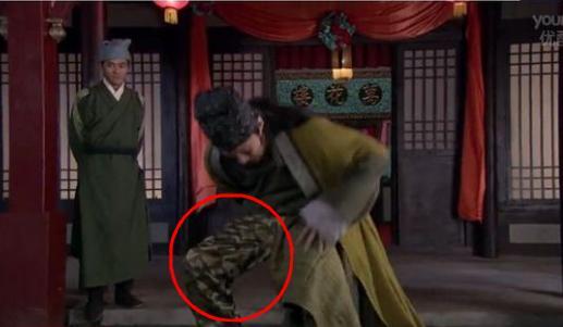 护花兵王最新章节与小巷中的隐秘美食揭秘