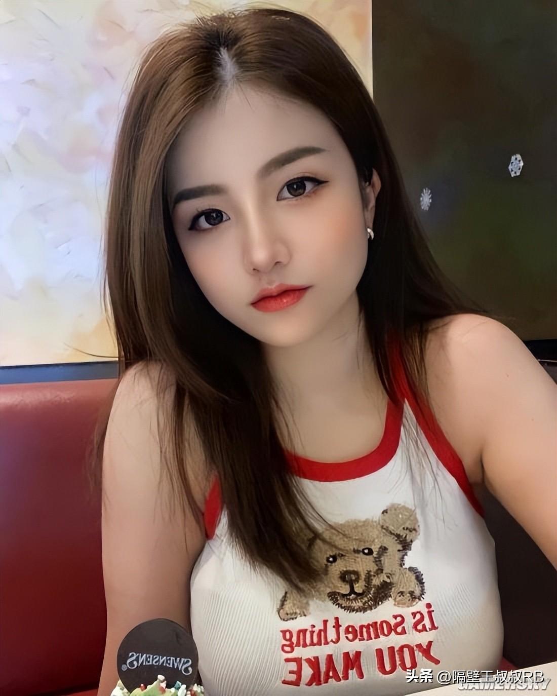 陈妍希最新发现的美食宝藏，小巷深处的独特风味等你来探