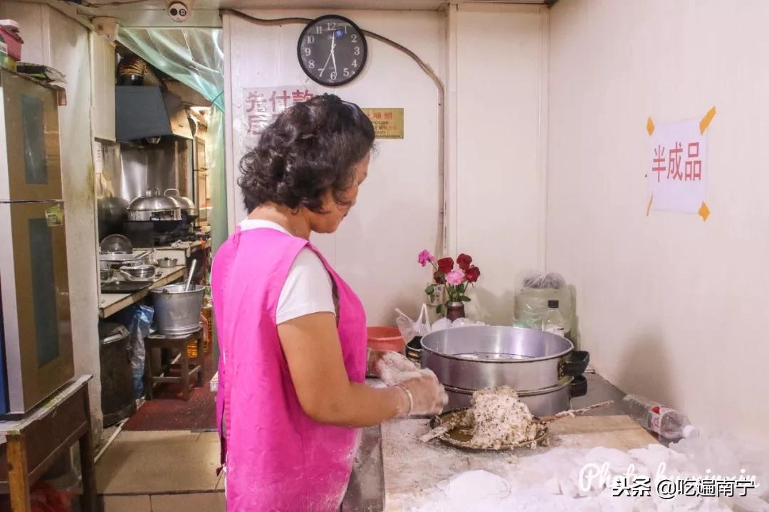 保险最新动态与小巷中的独特魅力，特色小店的隐藏宝藏探索