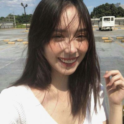 QQ头像女生最新版，时尚潮流的头像选择