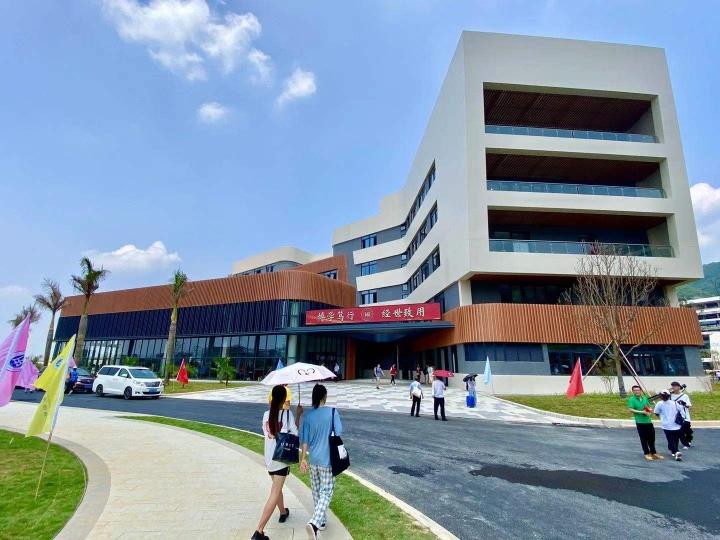 最新小孩身高对照表，孩子成长发育里程碑一览