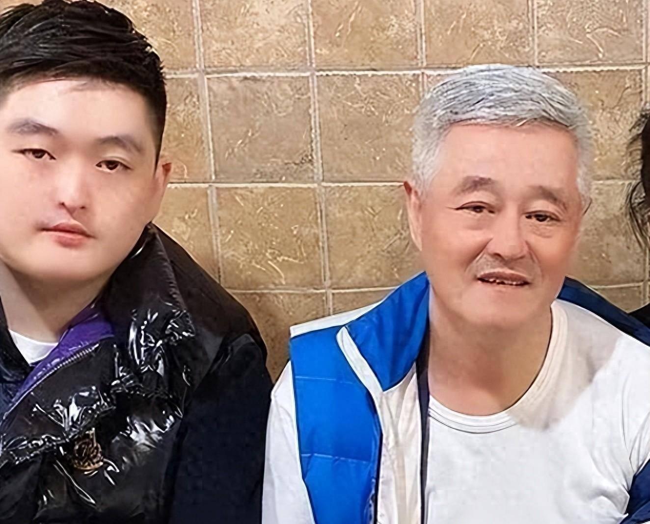 赵本山最新动态，励志传奇持续书写，自信与成就感展现新篇章